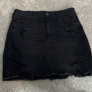 American Eagle. NWT High rise Mini skirt
